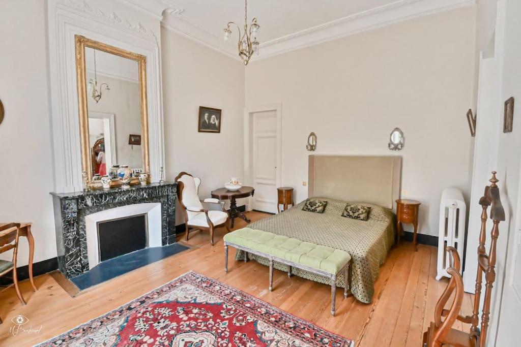 Chateau Couffins Asques Екстериор снимка