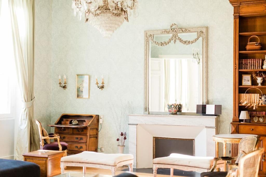 Chateau Couffins Asques Екстериор снимка
