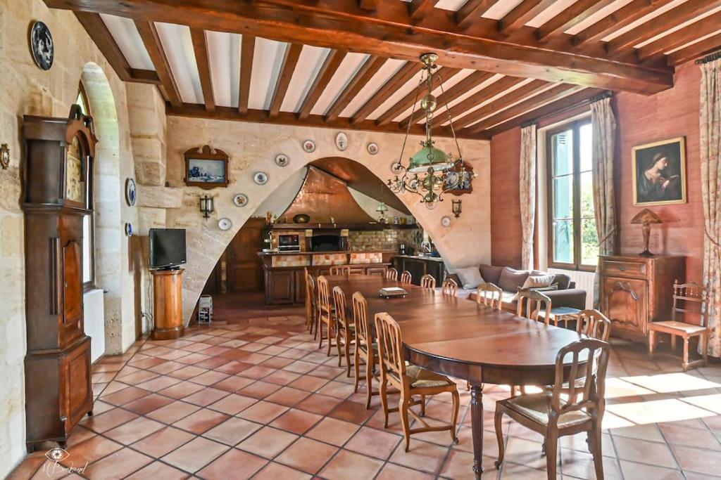Chateau Couffins Asques Екстериор снимка